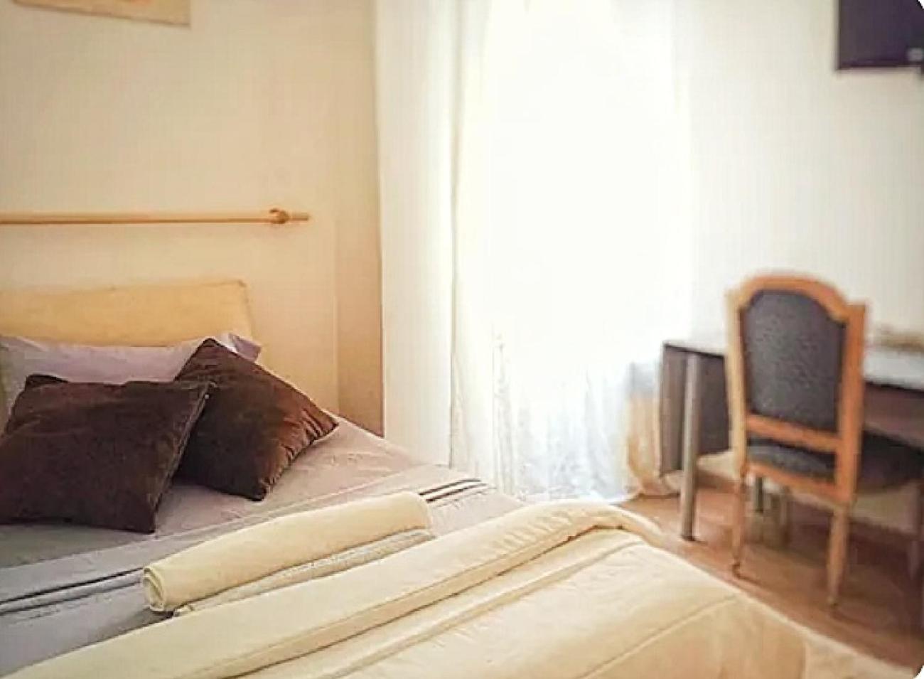 "Vacanze Romane" Stazione Tiburtina, Appartamento Tre Camere Da Letto 5 Posti Letto Экстерьер фото